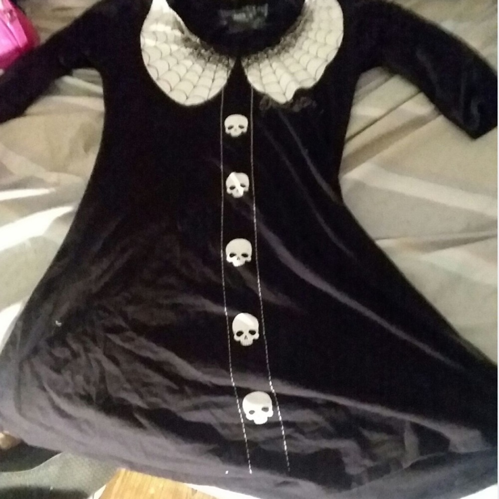 Kreepsville 666 dress